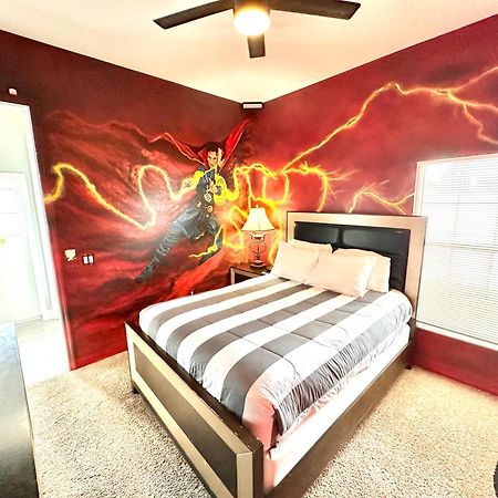 The Marvel Mansion 5Br Pool Home Near Disney World Орландо Номер фото