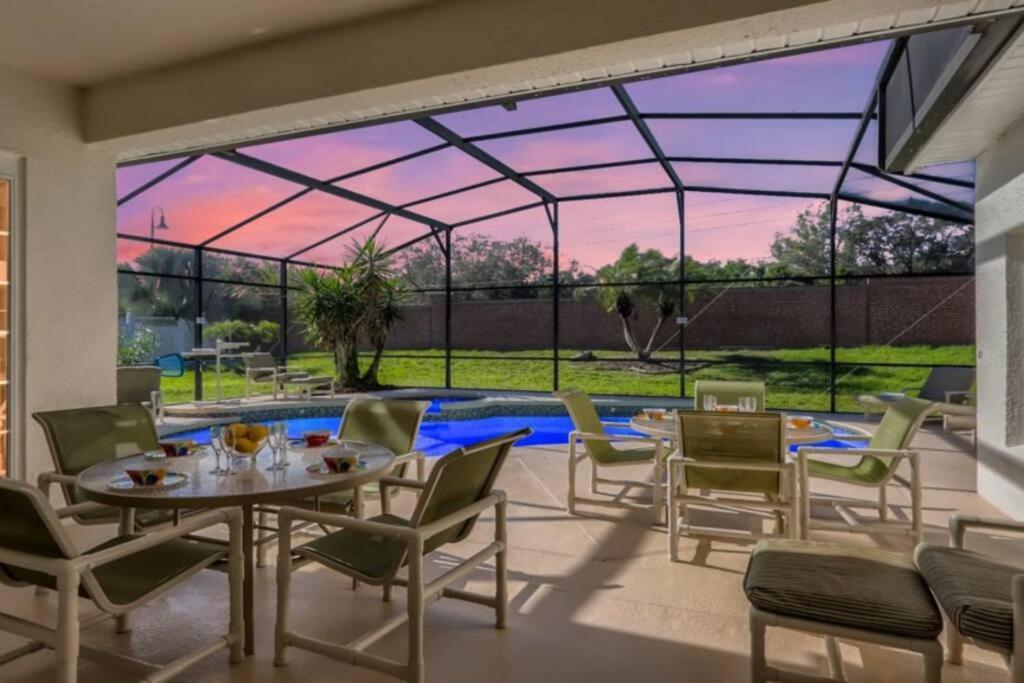 The Marvel Mansion 5Br Pool Home Near Disney World Орландо Экстерьер фото