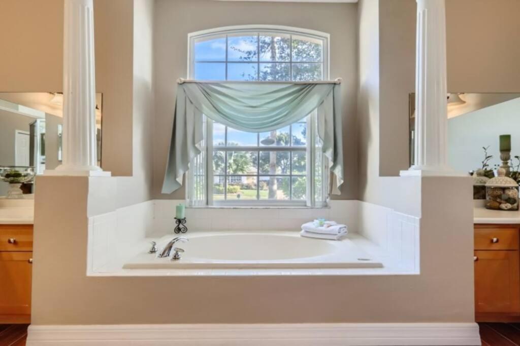 The Marvel Mansion 5Br Pool Home Near Disney World Орландо Экстерьер фото